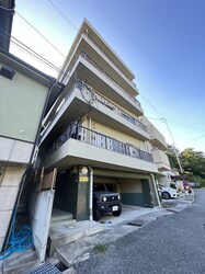 宮本マンション（西平町）の物件外観写真